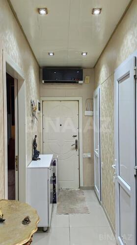 Продаётся 3-комн. вторичка 70 м², м. Мемар Аджеми, photo 8 from 12