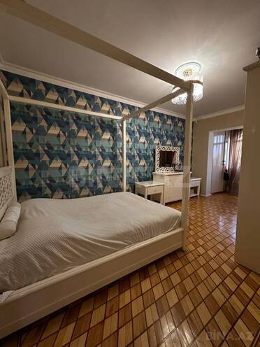 Продаётся 4-комн. вторичка 110 м², м. Нариман Нариманов, photo 4 from 14