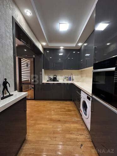 Продаётся 4-комн. вторичка 110 м², м. Нариман Нариманов, photo 8 from 14