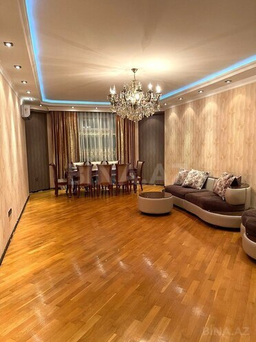 Продаётся 3-комн. новостройка 160 м², м. Шах Исмаил Хатаи, photo 1 from 13