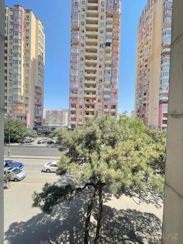 Satılır 2 otaqlı köhnə tikili 40 m², İnşaatçılar m., photo 12 from 13