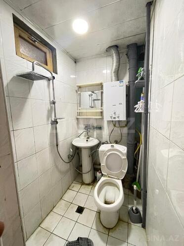 Satılır 2 otaqlı köhnə tikili 40 m², İnşaatçılar m., photo 11 from 13