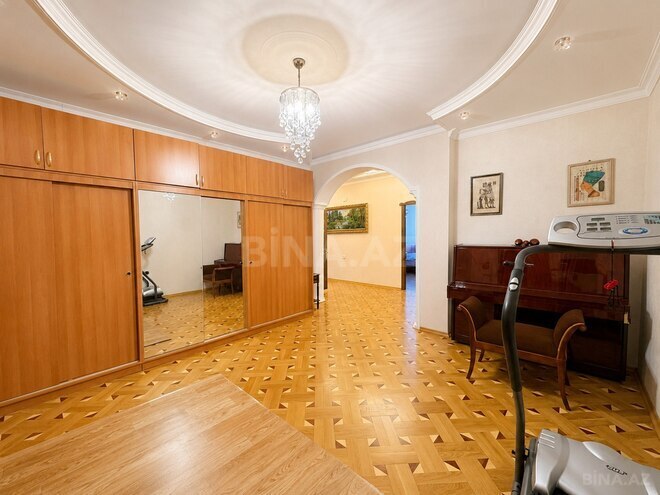 Satılır 3 otaqlı yeni tikili 140 m², İnşaatçılar m., photo 14 from 18