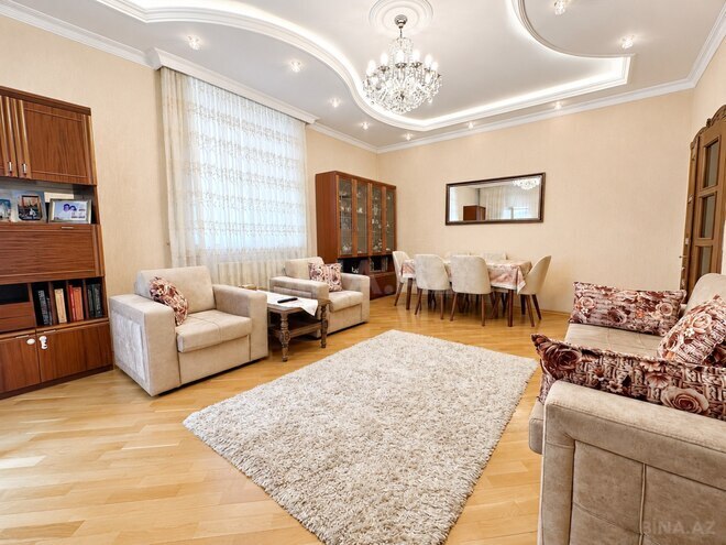 Satılır 3 otaqlı yeni tikili 140 m², İnşaatçılar m., photo 3 from 18