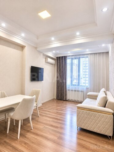 Сдаётся 3-комн. новостройка 90 м², м. Иншаатчылар, photo 1 from 21