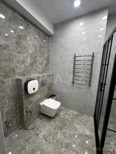 Сдаётся 2-комн. новостройка 80 м², м. Низами, photo 10 from 11