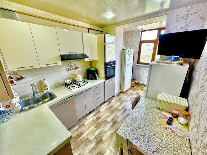 Satılır 2 otaqlı köhnə tikili 65 m², Qara Qarayev m., photo 9 from 14