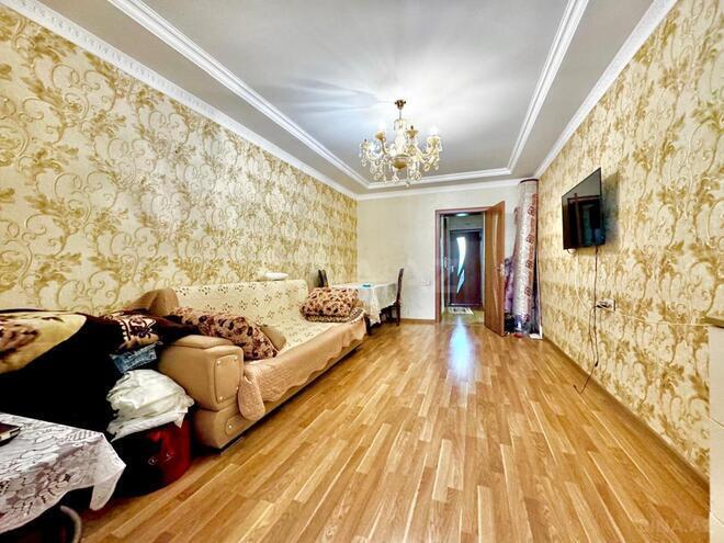 Satılır 2 otaqlı köhnə tikili 65 m², Qara Qarayev m., photo 5 from 14