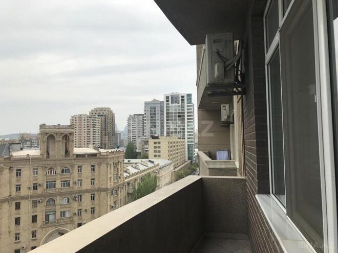 Сдаётся 3-комн. новостройка 140 м², м. 28 мая, photo 11 from 14