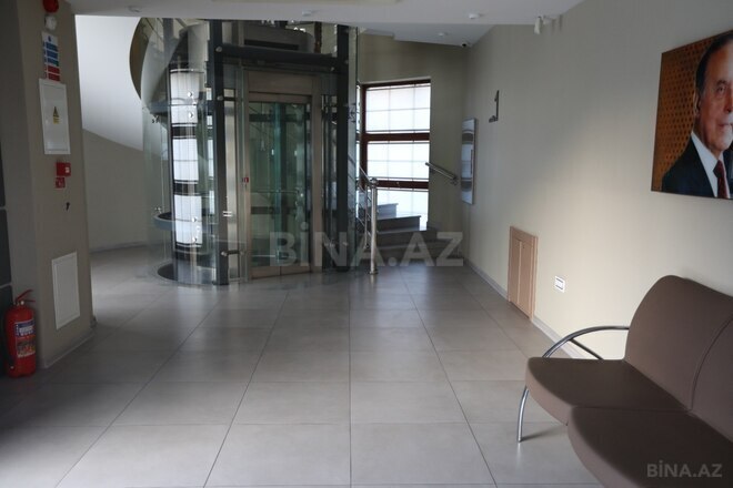 İcarəyə verilir 11 otaqlı ofis 490 m², Qara Qarayev m., photo 13 from 20