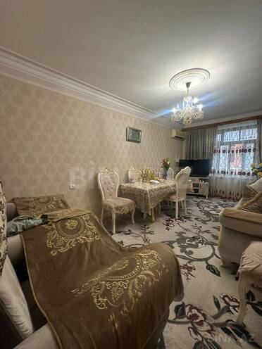 Satılır 5 otaqlı köhnə tikili 105 m², Bakıxanov q., photo 3 from 18