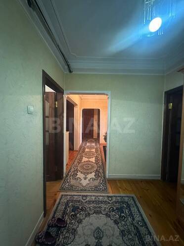 Satılır 5 otaqlı köhnə tikili 105 m², Bakıxanov q., photo 17 from 18