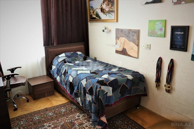 Продаётся 3-комн. вторичка 80 м², м. Низами, photo 11 from 19
