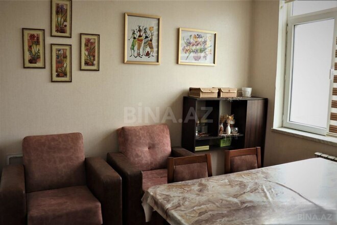 Продаётся 3-комн. вторичка 80 м², м. Низами, photo 8 from 19
