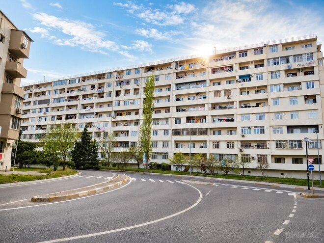 Продаётся 2-комн. вторичка 60 м², м. Кара Караев, photo 7 from 32