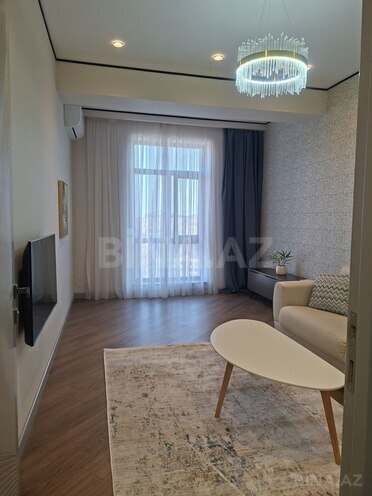 Сдаётся 2-комн. новостройка 56 м², м. Низами, photo 1 from 11