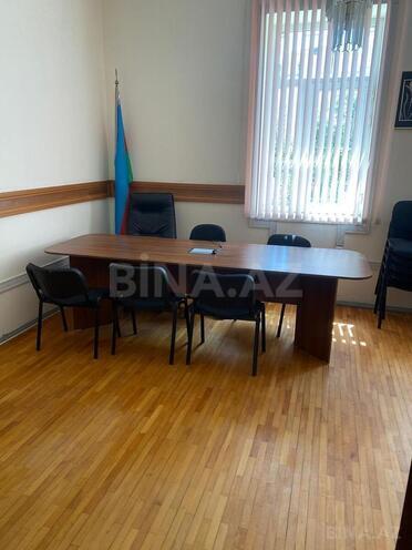 Сдаётся 3-комн. офис 80 м², м. Ичеришехер, photo 1 from 9