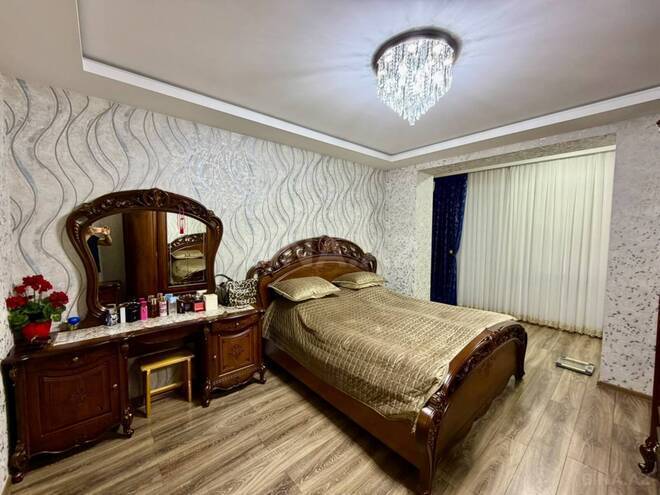 Продаётся 4-комн. вторичка 110 м², м. Халглар Достлугу, photo 8 from 25