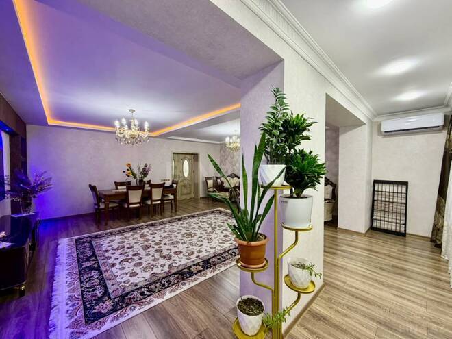 Продаётся 4-комн. вторичка 110 м², м. Халглар Достлугу, photo 3 from 25