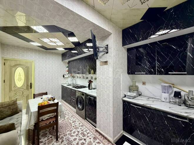 Продаётся 4-комн. вторичка 110 м², м. Халглар Достлугу, photo 17 from 25
