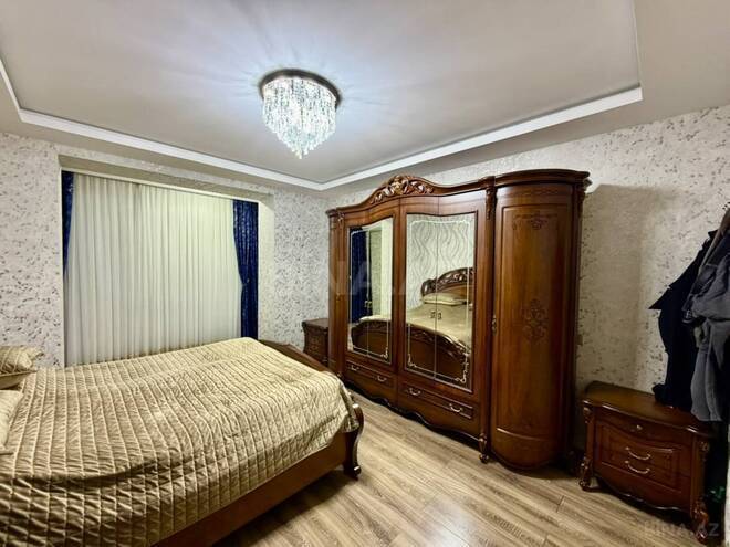 Продаётся 4-комн. вторичка 110 м², м. Халглар Достлугу, photo 9 from 25