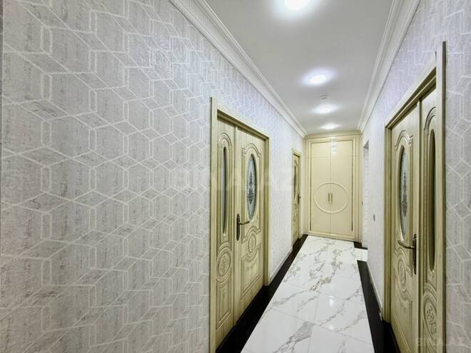 Продаётся 4-комн. вторичка 110 м², м. Халглар Достлугу, photo 20 from 25