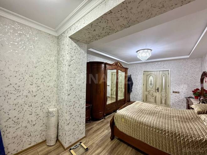 Продаётся 4-комн. вторичка 110 м², м. Халглар Достлугу, photo 6 from 25