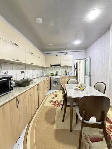 Satılır 2 otaqlı köhnə tikili 60 m², Bakıxanov q., photo 13 from 18
