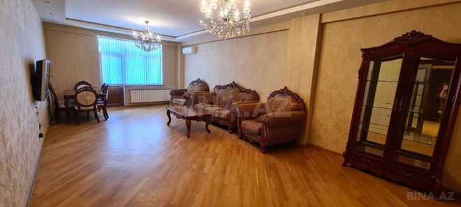 İcarəyə verilir 4 otaqlı yeni tikili 206 m², 8 Noyabr m., photo 1 from 19