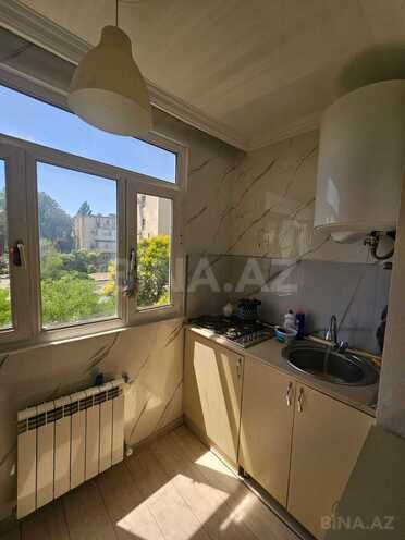 Продаётся 2-комн. вторичка 35 м², м. Элмляр Академиясы, photo 7 from 11