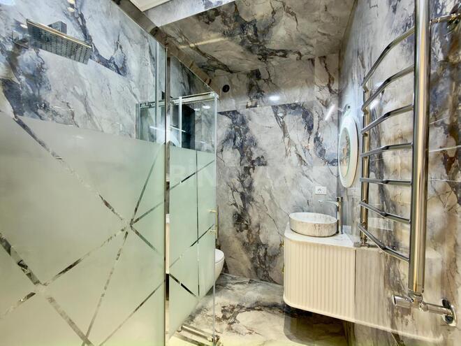Продаётся 4-комн. новостройка 172 м², м. Низами, photo 13 from 15