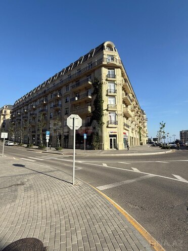 Продаётся 2-комн. новостройка 61 м², м. Шах Исмаил Хатаи, photo 1 from 7