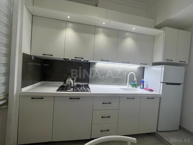 Продаётся 3-комн. вторичка 72 м², м. Элмляр Академиясы, photo 12 from 20
