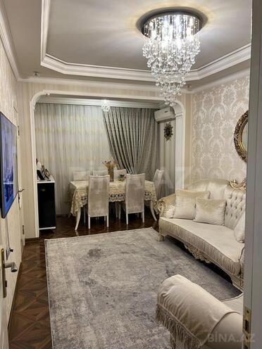 Satılır 3 otaqlı köhnə tikili 70 m², Memar Əcəmi m., photo 1 from 10