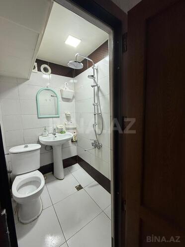 Satılır 2 otaqlı köhnə tikili 35 m², İnşaatçılar m., photo 6 from 7