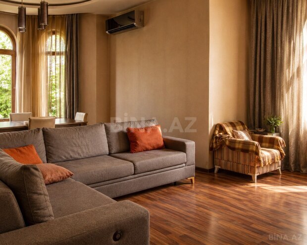 Продаётся 5-комн. дом/дача 220 м², Абшеронcкий  р., photo 5 from 24