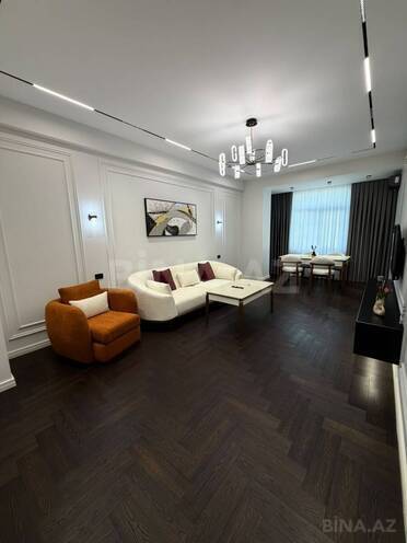 Продаётся 2-комн. новостройка 68 м², м. Элмляр Академиясы, photo 1 from 13