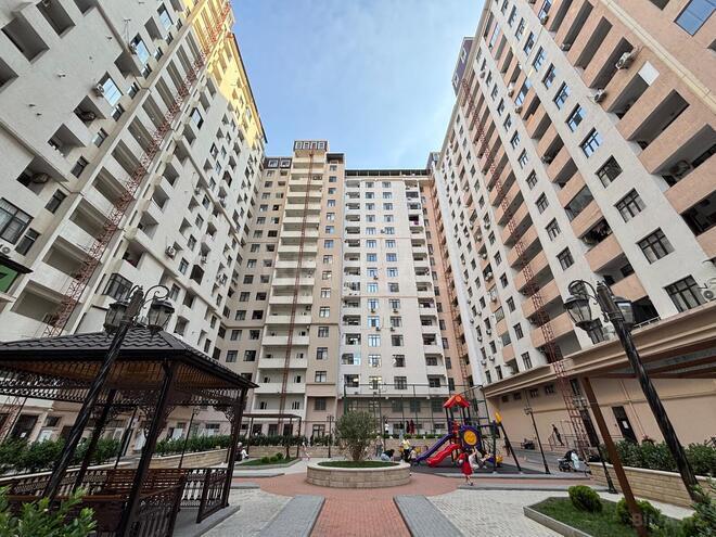 Сдаётся 2-комн. новостройка 70 м², м. 28 мая, photo 1 from 15