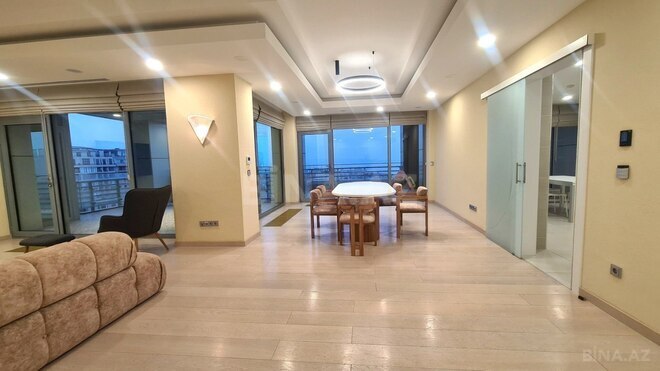 Сдаётся 4-комн. новостройка 255 м², м. Ичеришехер, photo 9 from 32