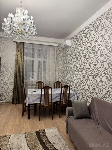 İcarəyə verilir 2 otaqlı köhnə tikili 76 m², Nizami m., photo 3 from 14
