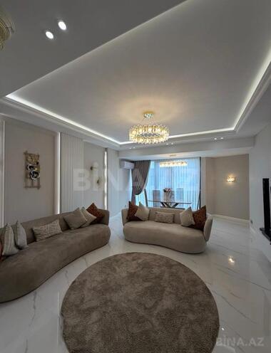 Satılır 3 otaqlı yeni tikili 130 m², İnşaatçılar m., photo 1 from 14