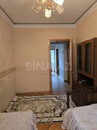Сдаётся 3-комн. вторичка 70 м², м. Низами, photo 7 from 9