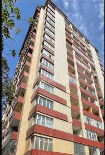 Продаётся 4-комн. новостройка 178 м², м. Иншаатчылар, photo 1 from 27