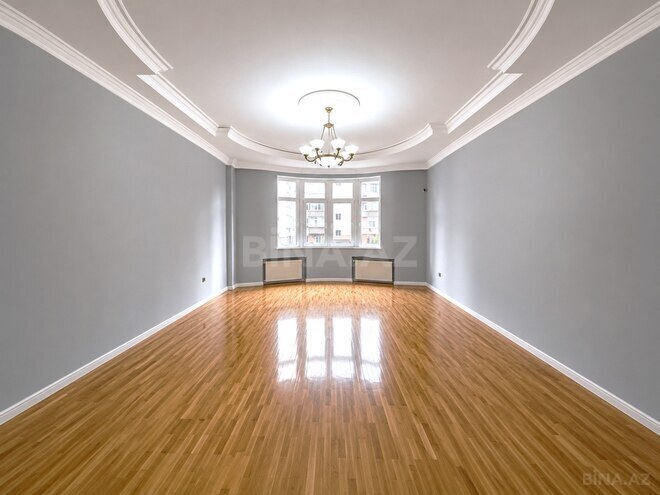 Satılır 3 otaqlı yeni tikili 125 m², İnşaatçılar m., photo 1 from 16