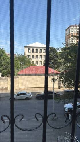 Продаётся 3-комн. новостройка 144 м², м. Нефтчиляр, photo 1 from 32