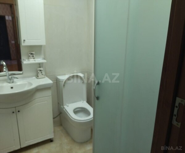 Сдаётся 2-комн. новостройка 70 м², м. 8 ноября, photo 7 from 9