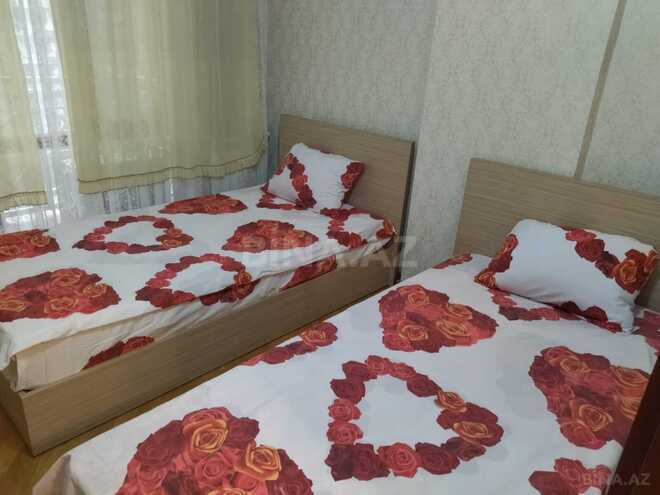 Сдаётся 2-комн. новостройка 70 м², м. 8 ноября, photo 3 from 9