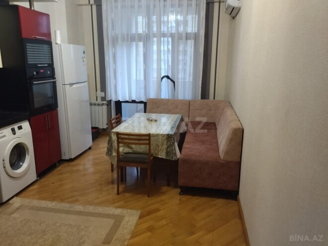 Сдаётся 2-комн. новостройка 70 м², м. 8 ноября, photo 4 from 9
