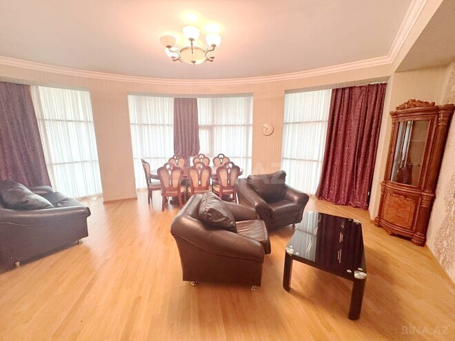 Сдаётся 3-комн. новостройка 130 м², Наримановский  р., photo 1 from 18
