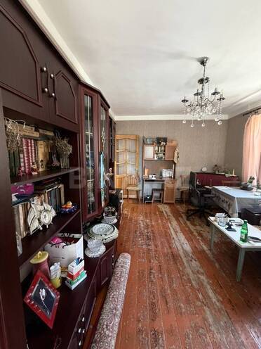 Продаётся 2-комн. вторичка 40 м², м. Ази Асланов, photo 1 from 12